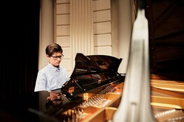 Adam Akopian (12) wint 13de editie van het Koninklijk Concertgebouw Concours