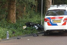 Messen gebruikt bij grote vechtpartij in park in Amsterdam, vier aanhoudingen