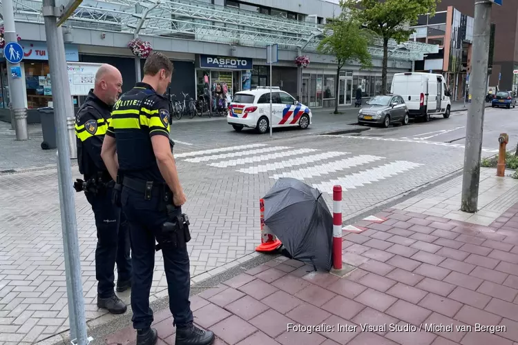ICI PARIS overvallen op het Buikslotermeerplein