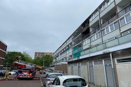 Uitslaande brand in flatwoning Geuzenveld