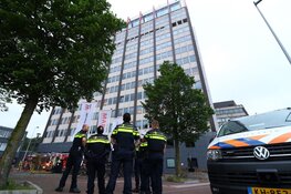 Brand in kantoorpand De Ruijterkade