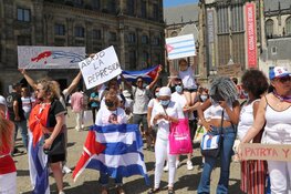 Demonstranten vragen aandacht voor situatie in Cuba