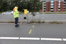 Motorrijder overleden na aanrijding tegen slagboom op de A10