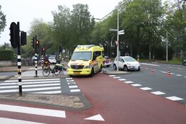 Fietser aangereden door auto in Amsterdam