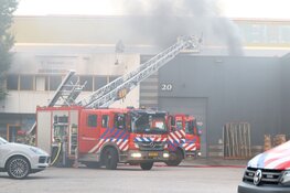 Brand in bedrijfsverzamelgebouw Westelijk havengebied
