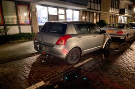 Auto in brand op de Derde Oosterparkstraat