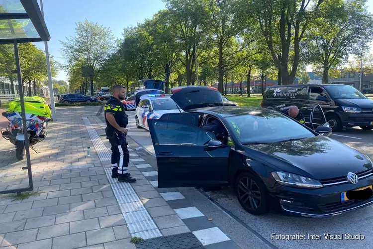Achtervolging eindigt in Amsterdam-Sloterdijk, drugsverdachte aangehouden
