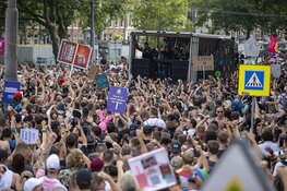 Massale drukte bij Unmute Us demonstratie