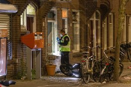 Ravage na plofkraak op geldautomaat in Amsterdam-Noord