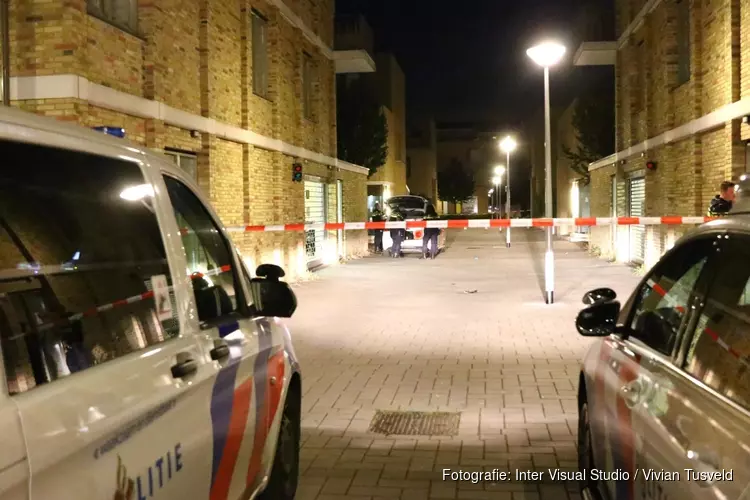 Gewonde door schietincident Louis Apolstraat Amsterdam