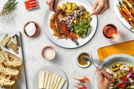 Dit leren Nederlandse kinderen hun ouders onder etenstijd