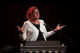 Emma Voerman lanceert boek met theatervoorstelling ‘Onder de radar’!