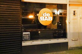 Schietincident voor café in Amsterdam