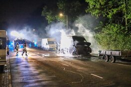 Bestelbus uitgebrand op de Bok de Korverweg