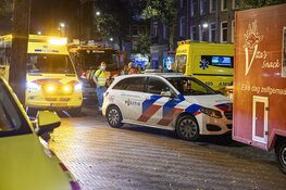 Man overleden na woningbrand aan de Dapperstraat in Amsterdam