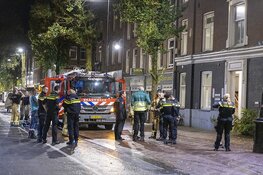 Man overleden na woningbrand aan de Dapperstraat in Amsterdam