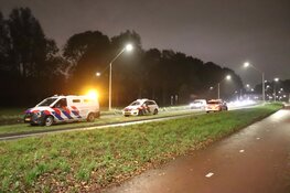 Auto in brand, een persoon aangehouden