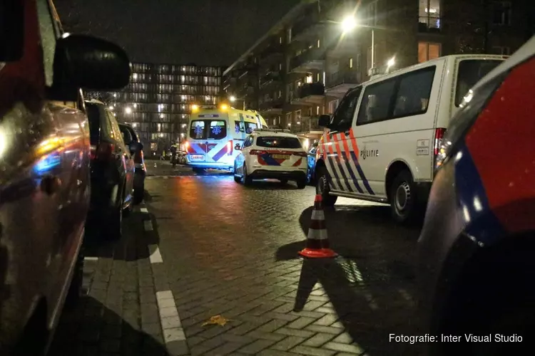 Steekincident in Amsterdam, twee gewonden