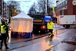 Persoon overleden bij ongeval op Waterlooplein