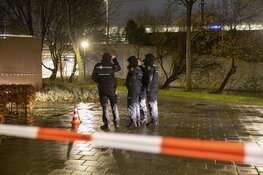 Politie doet onderzoek na schietpartij in Amsterdam Zuidoost