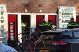 Man in been gestoken in Amsterdam-Oost