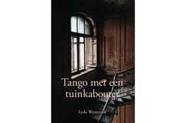 Tango met een tuinkabouter