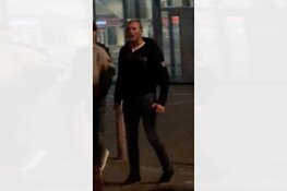 Gezocht: Zware mishandeling/openlijke geweldpleging op taxistandplaats Johan Cruijff ArenA