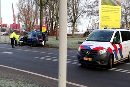 Ongeval met taxi op de Hemweg in Amsterdam