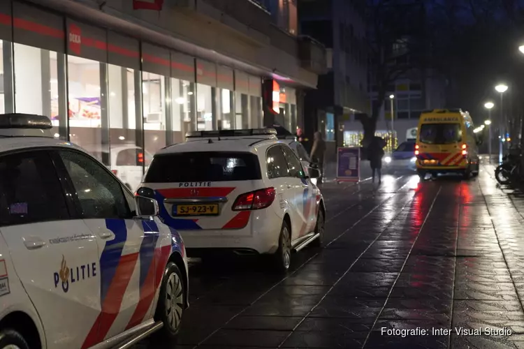Mogelijk geweldsincdent op Slotermeerlaan in Amsterdam