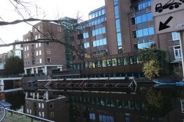 Afbreekfoutje; Steiger dondert in gracht