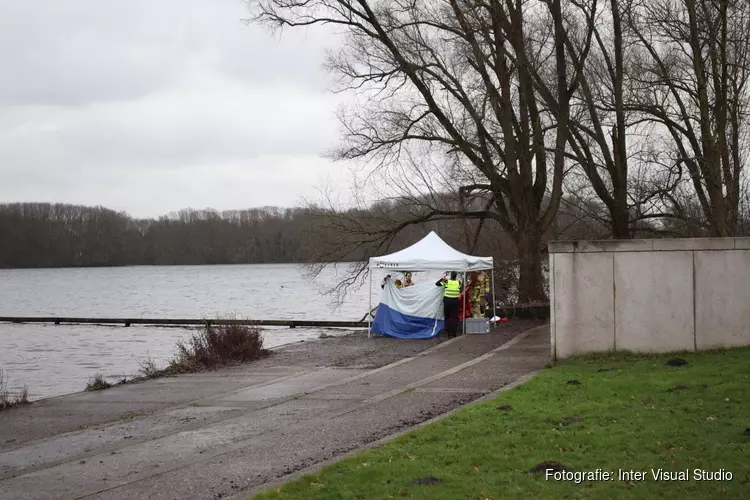 Overleden persoon aangetroffen bij Sloterplas