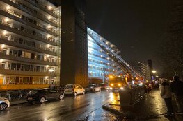 Brand in schoorsteen flatgebouw in Nieuw-West
