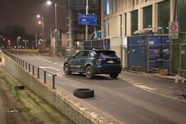 Auto gecrasht op Mauritskade