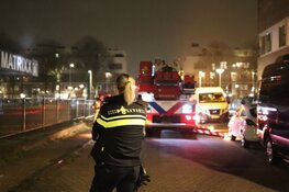 Brand op dak van jongerencentrum in Nieuw-West