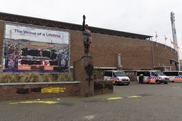 Olympisch Stadion beklad met anti-fascistische leuzen