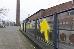 Olympisch Stadion beklad met anti-fascistische leuzen