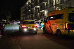 Gewonde bij schietincident bij flat in Amsterdam-Noord