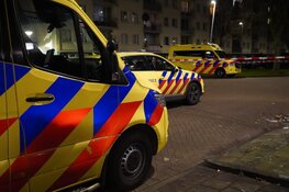 Gewonde bij schietincident bij flat in Amsterdam-Noord