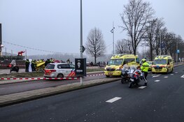 Ernstig gewonde na steekincident in Osdorp, jonge verdachte op de vlucht