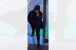 Overvallen telecomwinkels Bijlmerplein: politie zoekt informatie en roept op tot alertheid