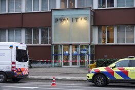 Vermoedelijk explosief gevonden bij politiebureau Buitenveldert