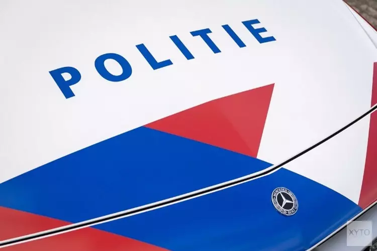 Overleden man aangetroffen in woning aan VOC-kade