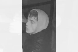 Gezocht: Inbraak bij en gewelddadige diefstal in coffeeshop Oudebrugsteeg