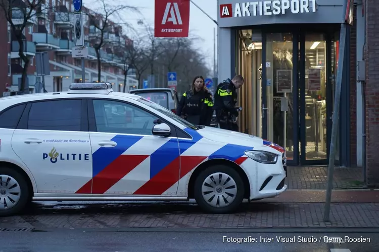 Overval op Aktiesport in Kinkerstraat