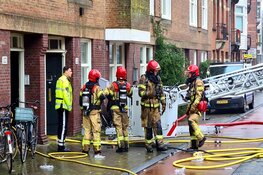 Woning Admiraal de Ruijterweg uitgebrand door accu e-bike