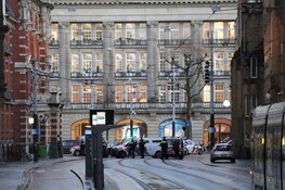 Politie massaal naar Leidseplein na melding overval en gijzeling