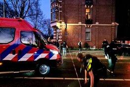 Politie massaal naar Leidseplein na melding overval en gijzeling