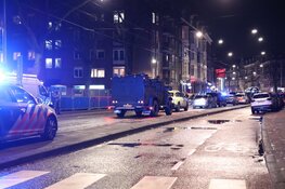 Politie massaal naar Leidseplein na melding overval en gijzeling