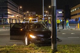 Politie onderzoekt ongeluk Haarlemmerstraatweg