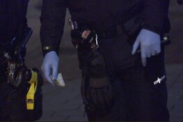 Vluchtende automobilist crasht in straat Amsterdam-Slotervaart